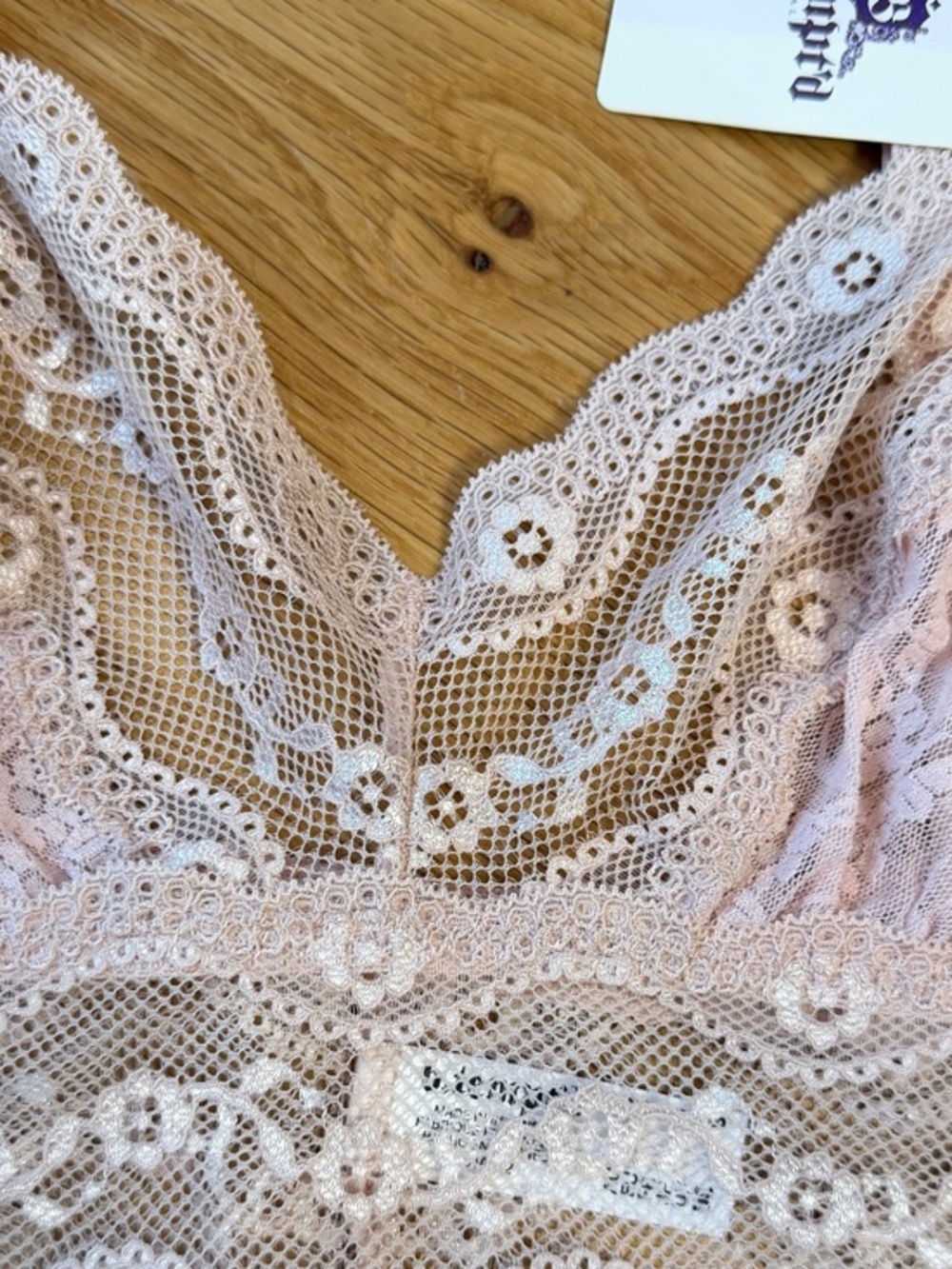 NWT‎ b.tempt'd by Wacoal Sz SM (32 A/B) Rose Smoke Nude Lace Kiss Bralette - Picture 3 of 7